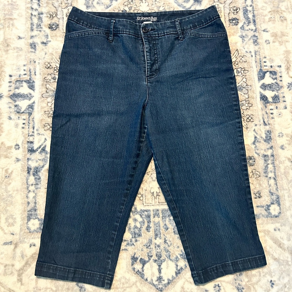 St. John's Bay Women's Dark Blue Cropped Jeans